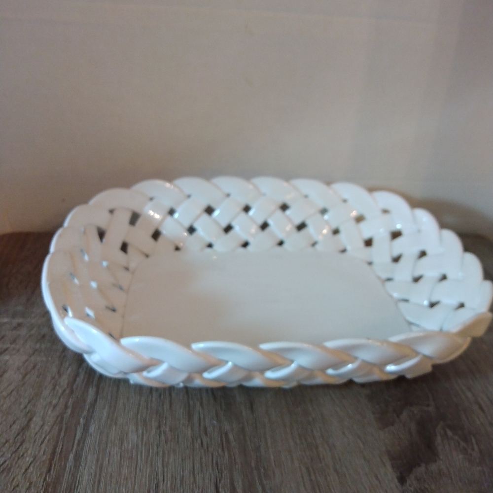 Primo GI Bassano Lattice Weave Ceramic Basket